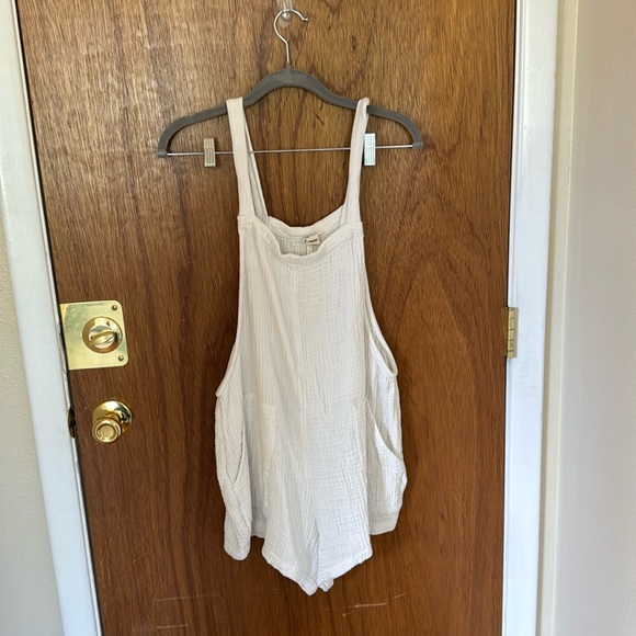 Billabong overall cover up - Picture 1 of 2